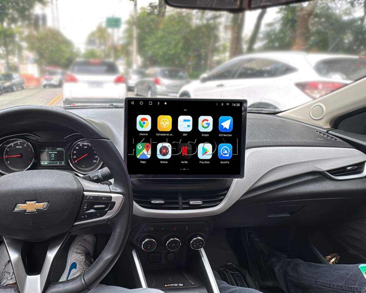 Multimídia Tracker 2020 2021 2022 2023 2024 2025 2026 V2 Tesla 13"