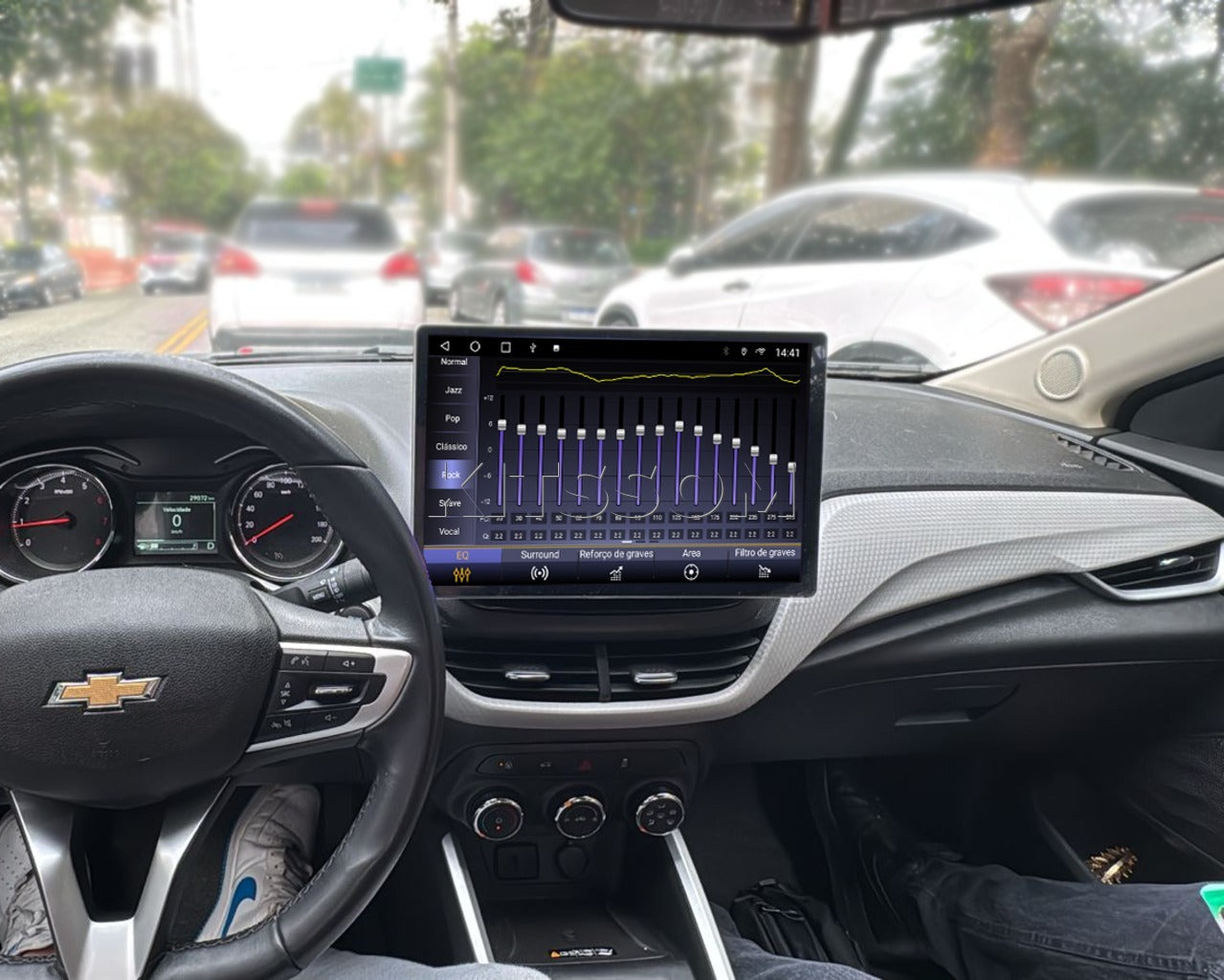 Multimídia Tracker 2020 2021 2022 2023 2024 2025 2026 V2 Tesla 13"